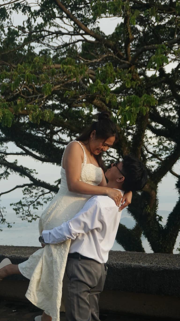 Wedding photograph from Carlo and Angel's celebration, frame 02711